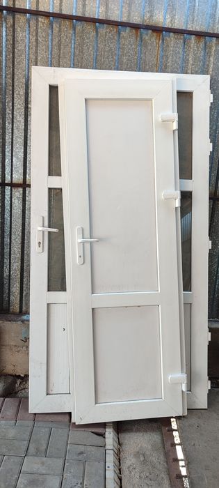 Пластиковые двери разных размеров