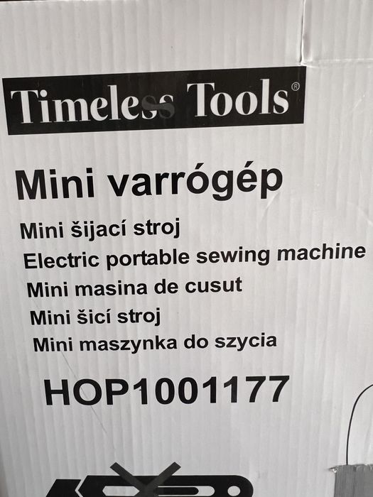 Mini masina de cusut