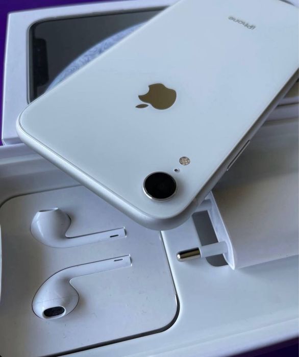 iPhone XR • ALB • impecabil • 10/10