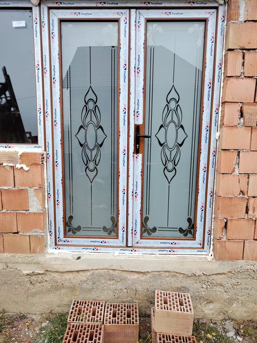 Termopane PVC geamuri usi jaluzele