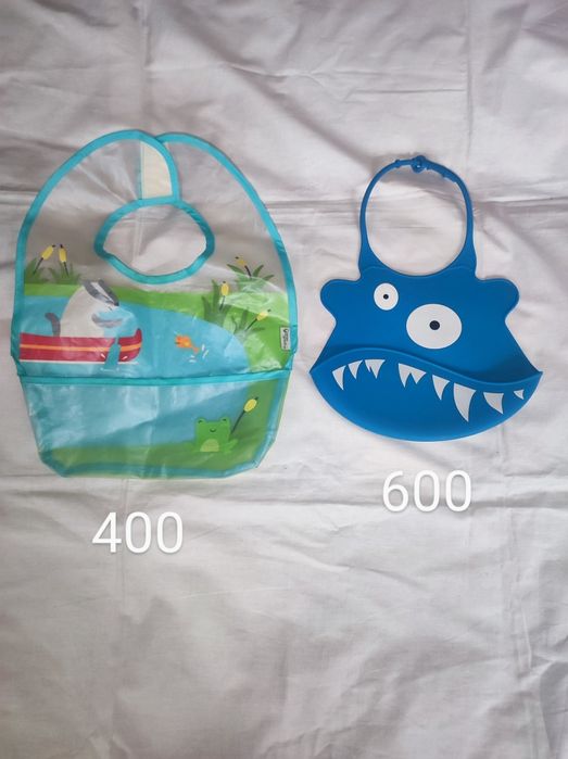 Слюнявчики, контейнер для еды и т.д