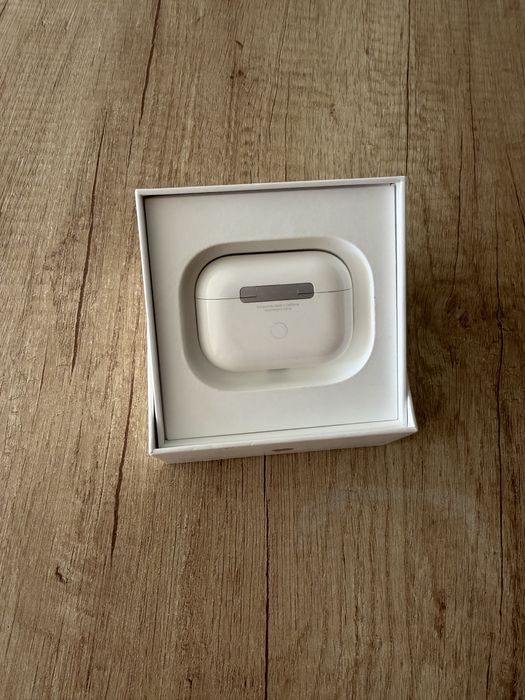 Продам Airpods PRO