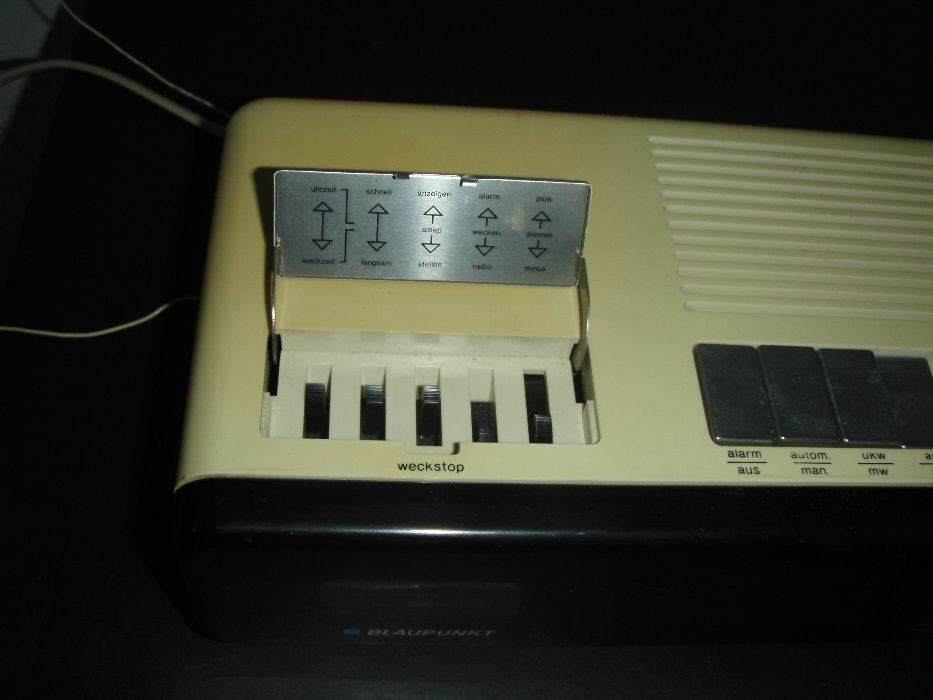 Radio cu ceas vintage Blaupunkt Mega Clock