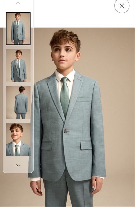 Официален детски костюм на марката Next