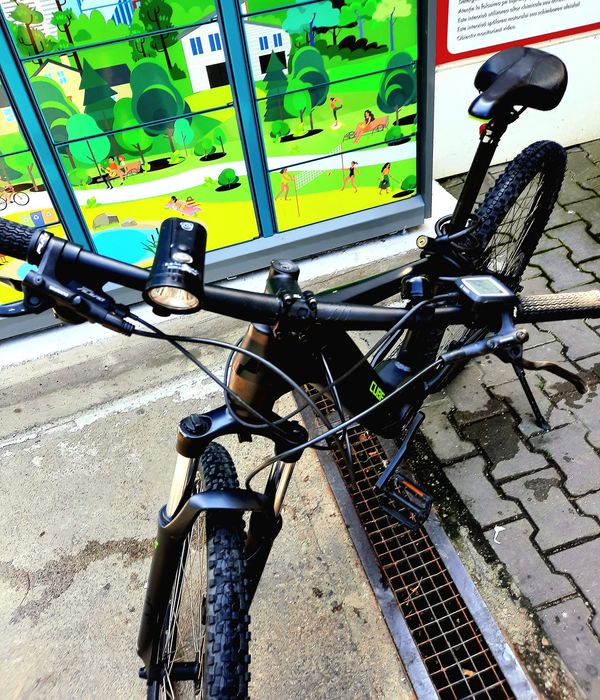 Bicicleta Cube Reaction Pro Hybrid 29