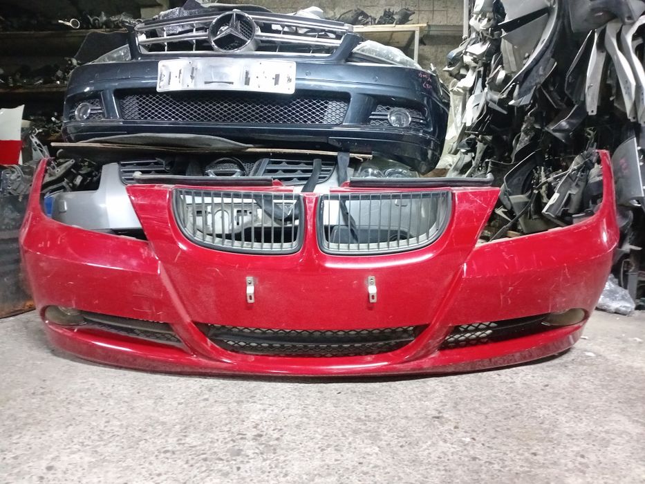 Передний бампер BMW E90