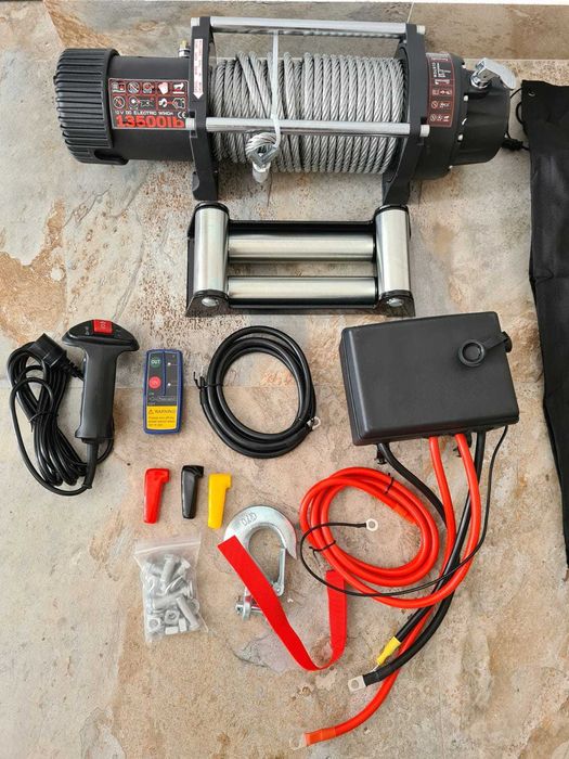 troliu auto electric 12 V cu 2 telecomenzii NOU 13500 LBS