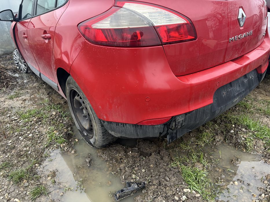 Bara spate renault megane 3 hatchback cu senzori
