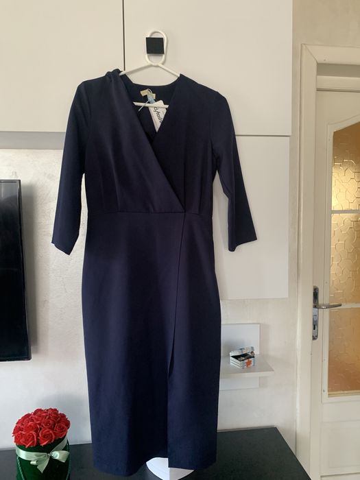 rochie albastru inchis
