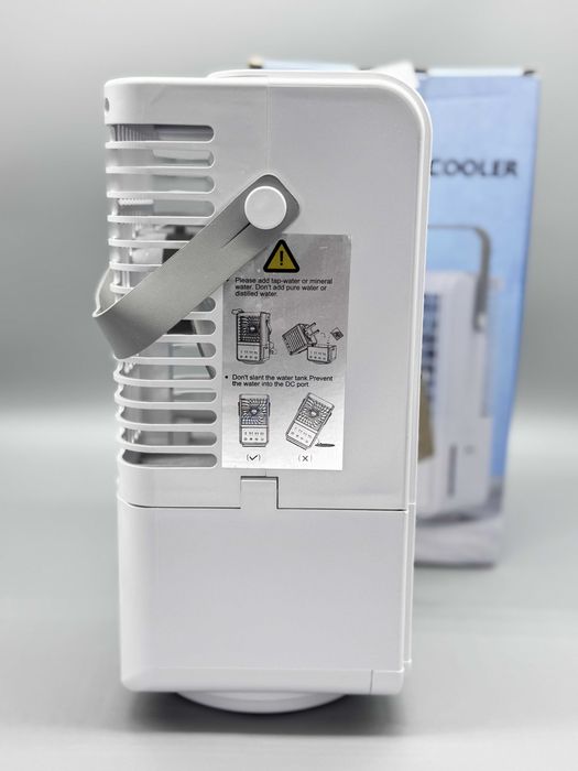 Преносим мини въздушен охладител 1000 ml с 3 скорости, USB-C захранване, таймер и 7-цветна LED светлина