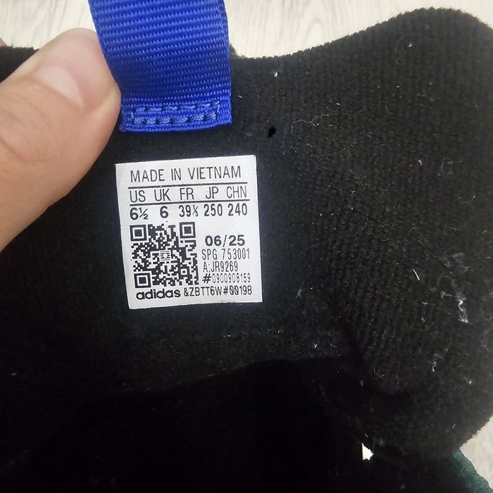 Adidas зимни обувки