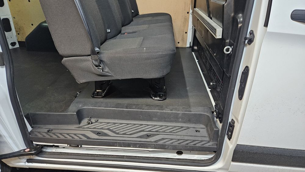 Седалка за Ford Transit Custom