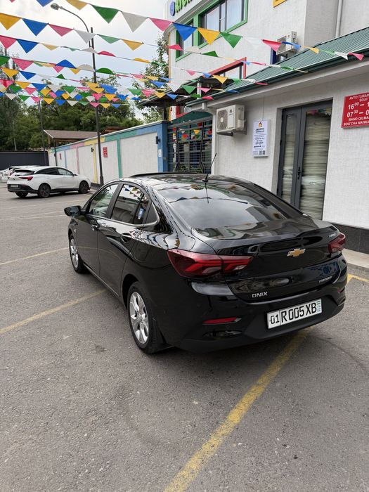 Chevrolet Onix 2026 — 6