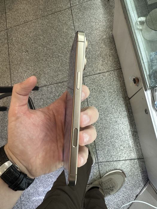 Iphone 16 pro max 256g
