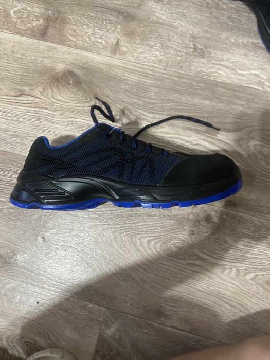 Обувь со стальным носком