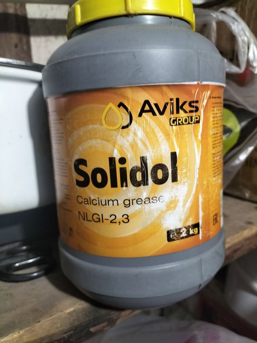 Продам солидол 2кг