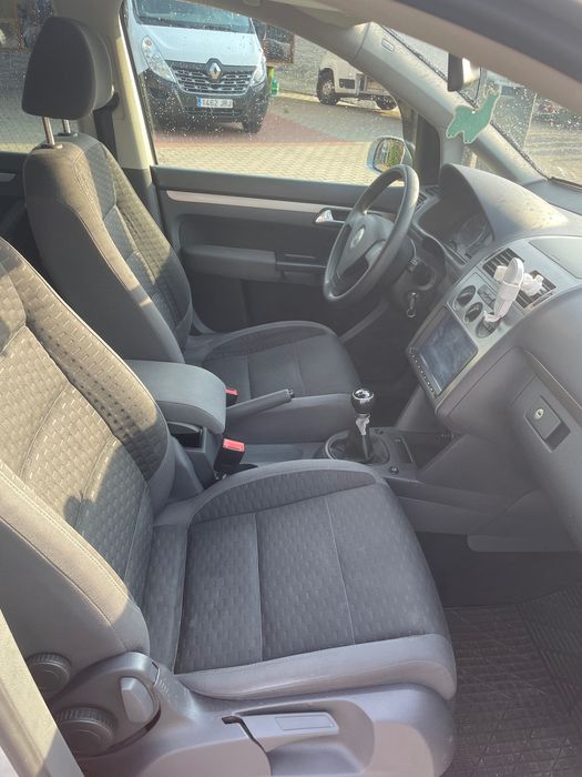 De vanzare Volkswagen Touran 1.9 TDI