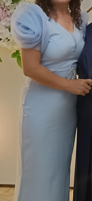 Продам вечернее нарядное  платье ,