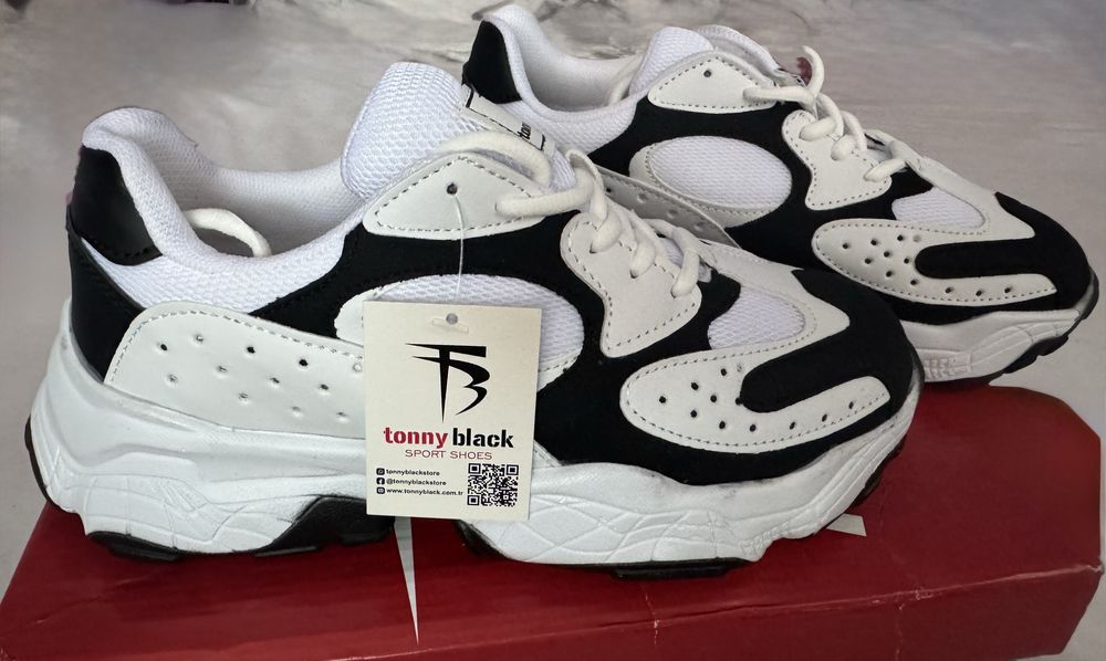 Дамски маратонки