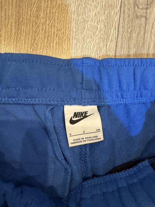 Pantaloni nike albastrii