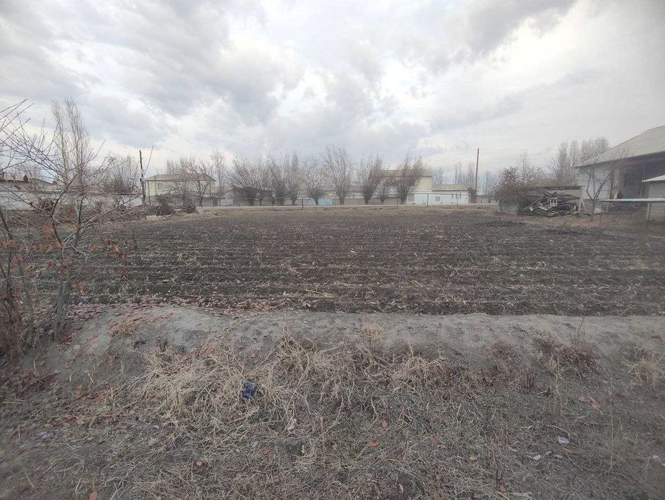 Продоётся земельный участо