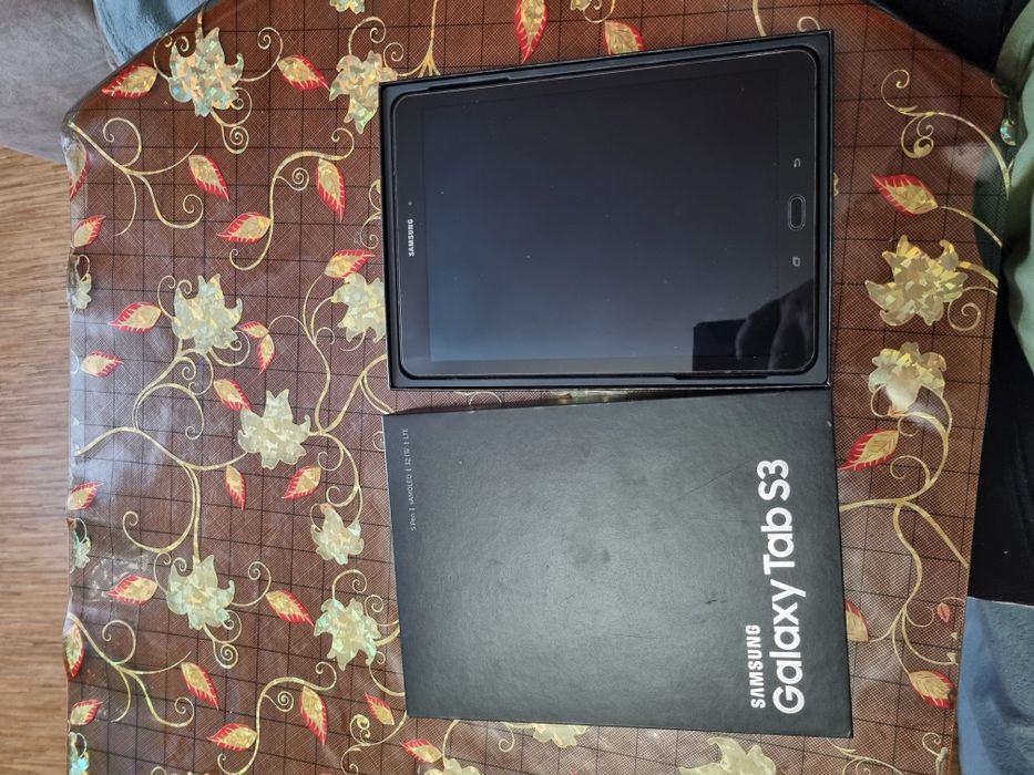 Планшет Samsung Galaxy Tab S3