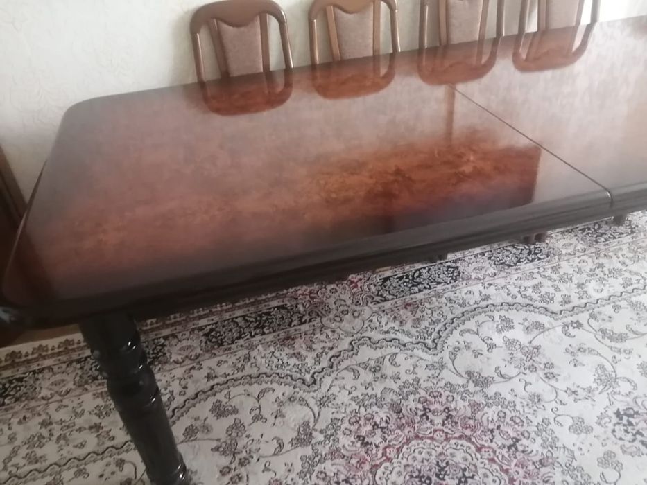 Продам стол большой