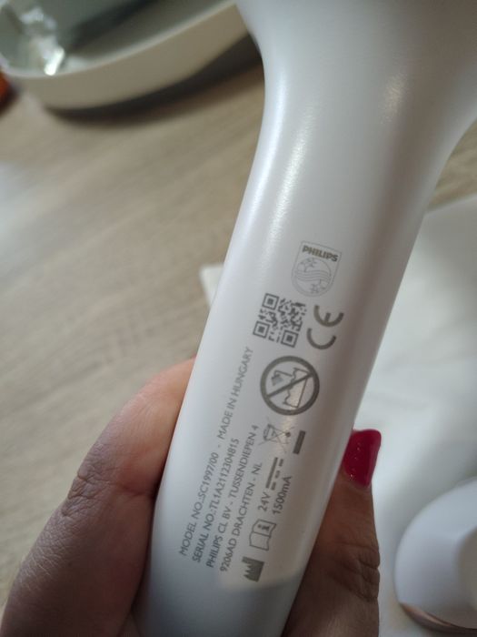 Philips Lumea SC1997/00 фотоепилатор – отлично състояние