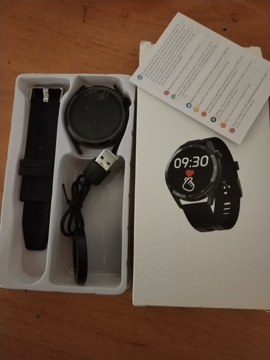 Смарт часовник -  50лв.