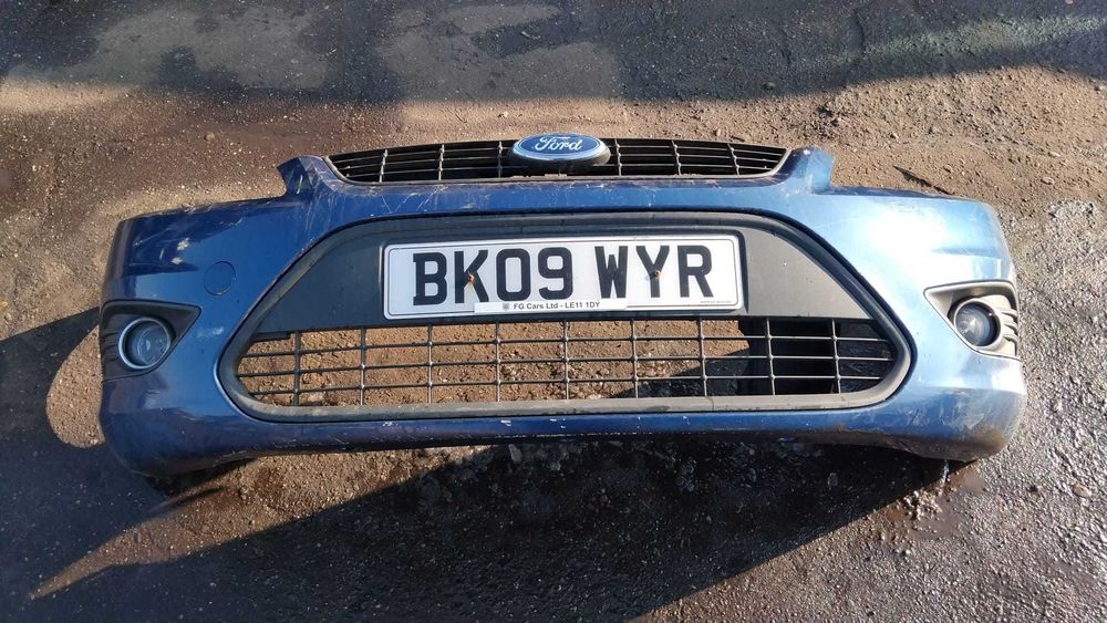 Bara fata Ford Focus 2 facelift