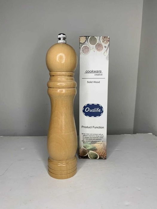Ръчна Дървена мелничка за пипер и други подправки