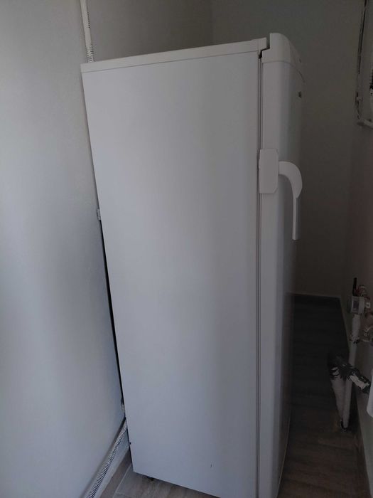 Vand congelator  cu 6 sertare arctic pret 950 lei