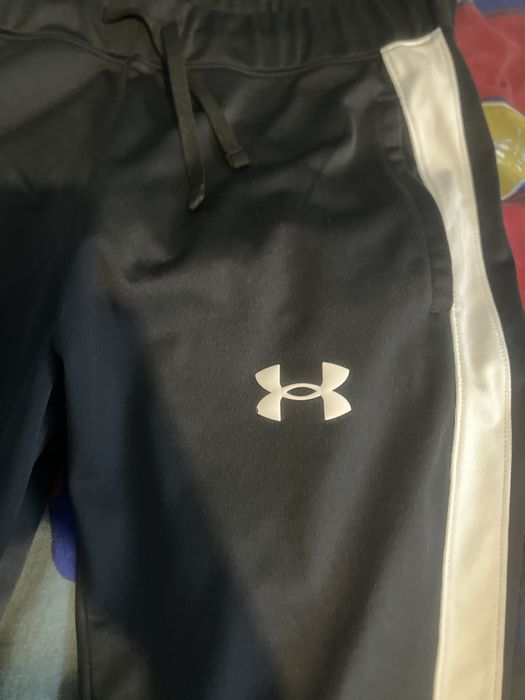 Спортен екип under armor