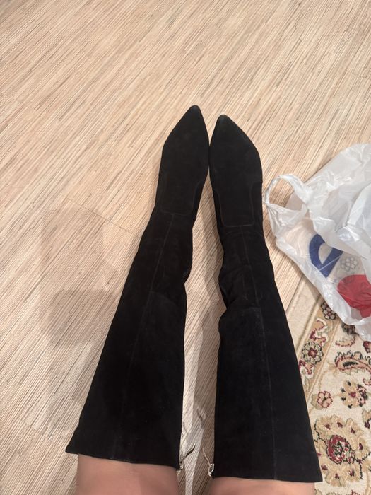 Замшевые сапоги 39 размер