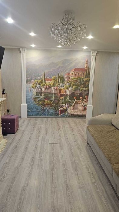 Продам трехкомнатная квартиру