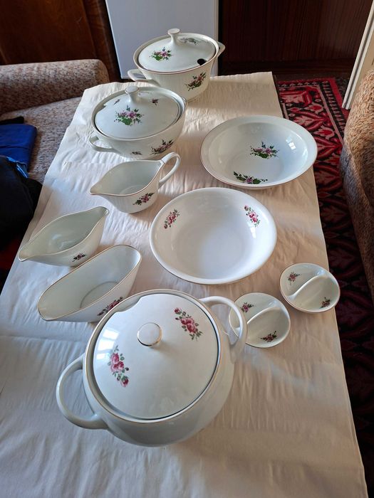 Битови глинени и стъклени  сервизи