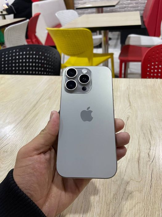 Айфон 16 про на 256 гб