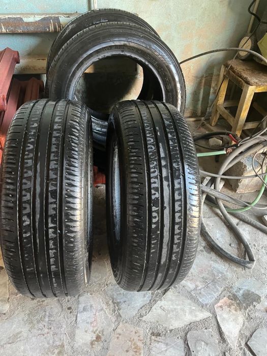 Продам бу шина triangle 215/60/16
