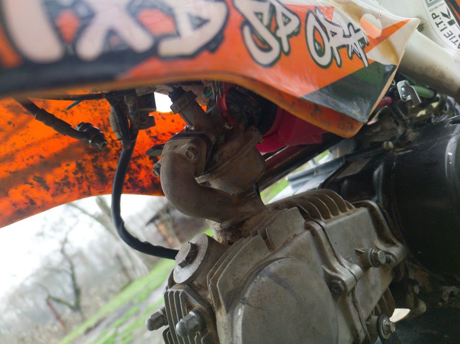 Dezmembrez Motor Cross (citiți descrierea)