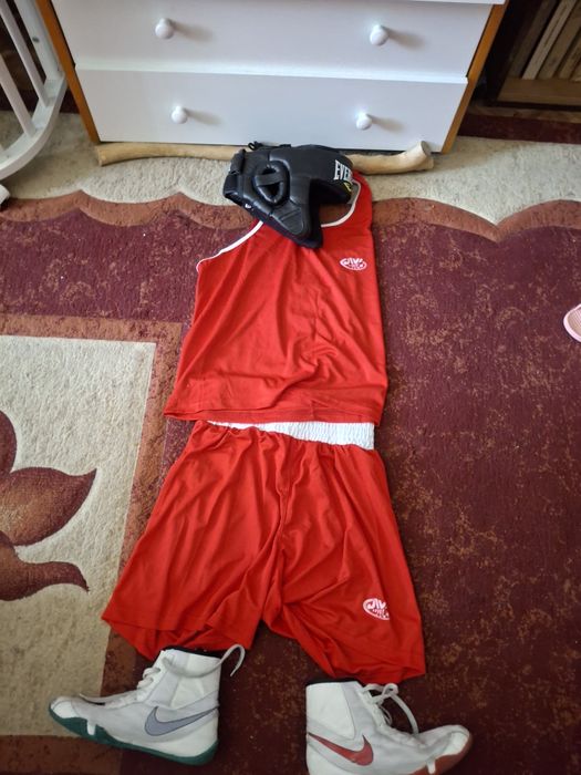 Продам форму по боксу