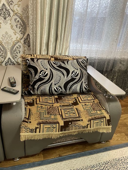 Продам диван и кресло