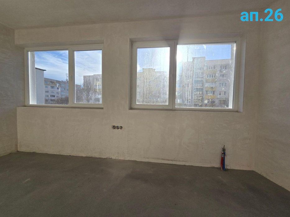 Продава се Двустаен апартамент в София, Обеля 2 - 82 кв.м за 987 €/кв.м - Снимка #1