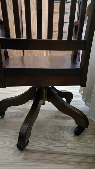 Стол и кресло  для кабинета