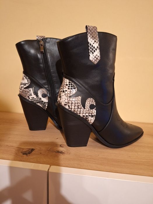 Ciocate dama marimea 39