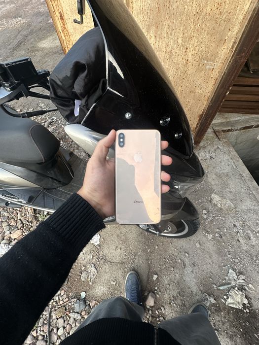 IPhone XS MAXX..
