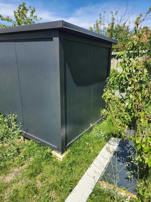 Градинска барака, преносим склад 2,0х2,0х1,8м. Метал и термо панели