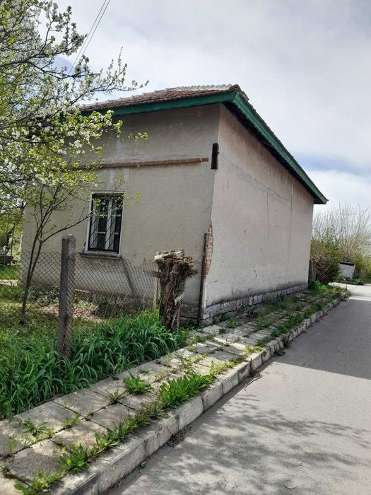 Продава се Къща в София, 7-ми 11-ти километър - 75 кв.м за 307 €/кв.м - Снимка #1