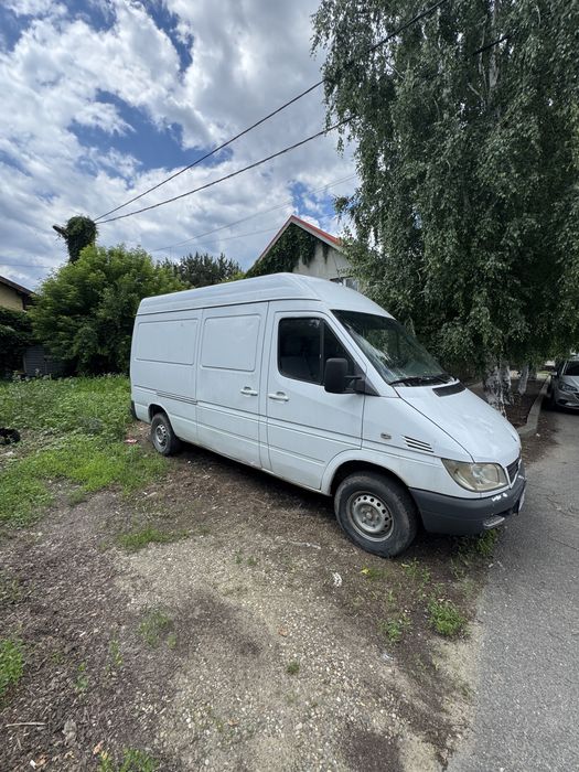mercedes-benz sprinter