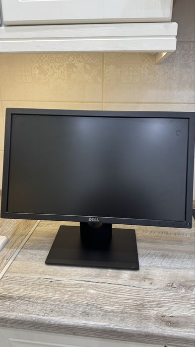 Монитор Dell состояние нового