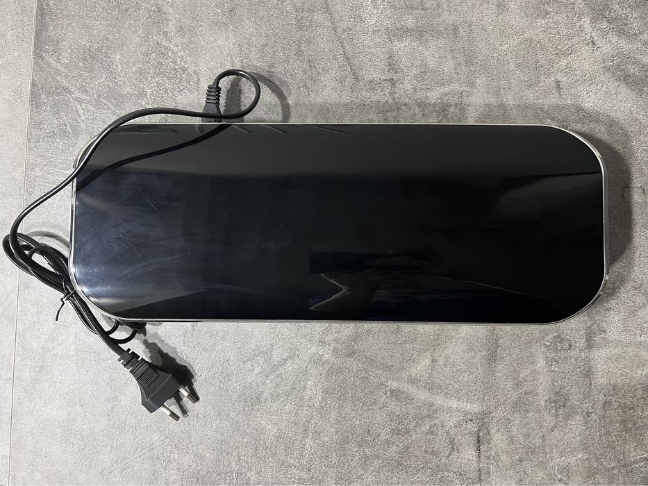 Вакуумный упаковщик /вакууматор